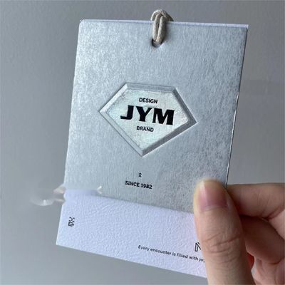 Bon prix Marquage à froid étiquettes cadeaux personnalisées papier anti-contrefaçon étiquettes papier kraft étiquettes suspendues imprimables en ligne