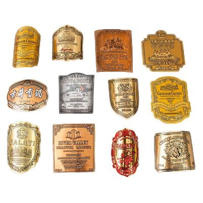 Bon prix Autocollant en papier d'étiquette métallique d'aluminium souple imprimé en or gravé sur mesure pour bouteille de vin en ligne